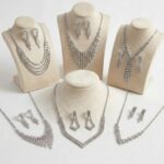 SET ACERO BCO ARO Y CADENA FANTASIA C/STRASS ART SET005P IAO
